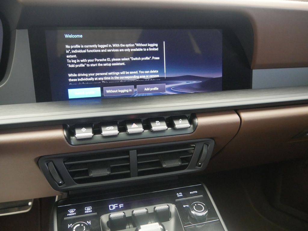 Thumbnail: 2026 Porsche 911 - 24