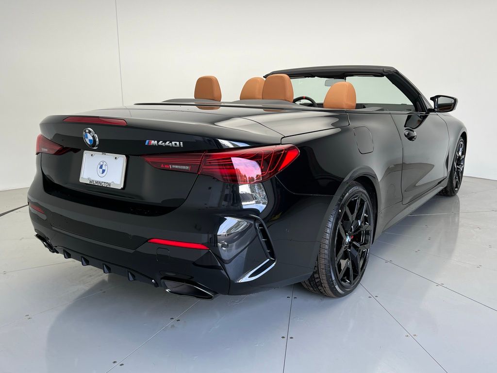 2025 BMW 4 Series M440i 6