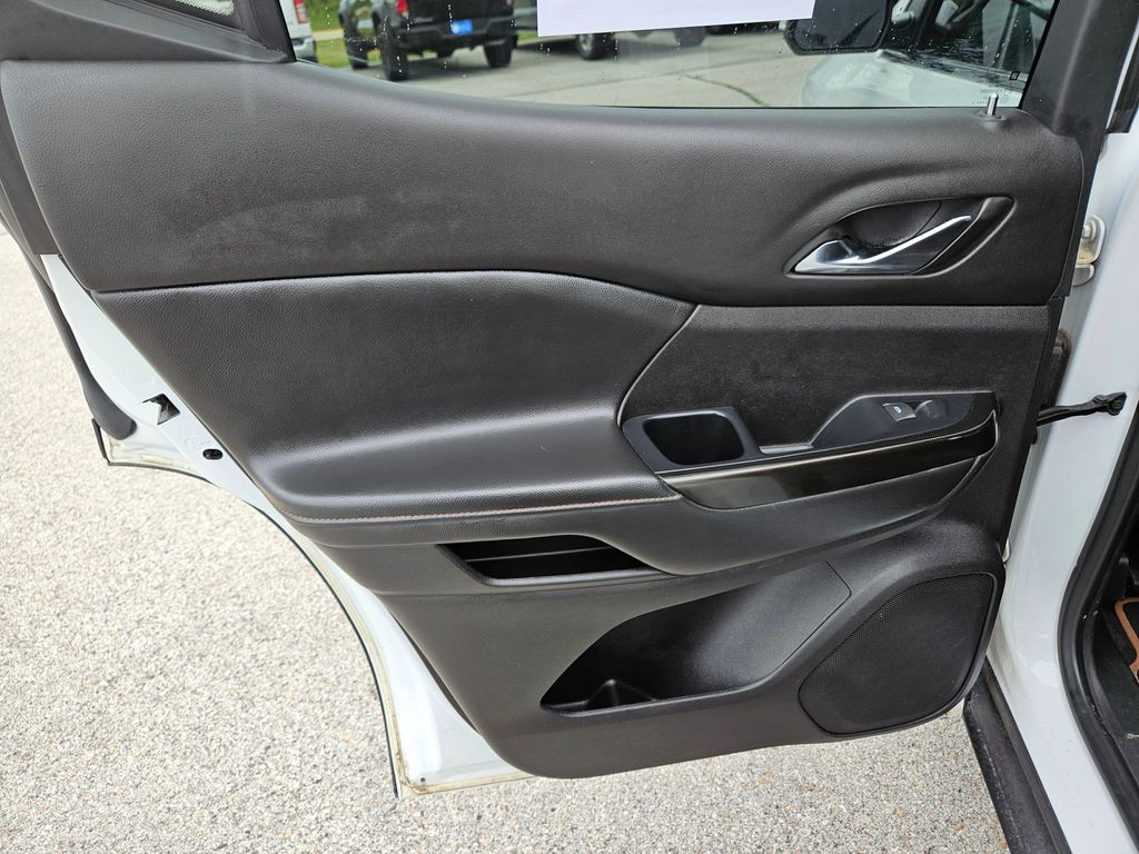 Used 2022 GMC Acadia SUV