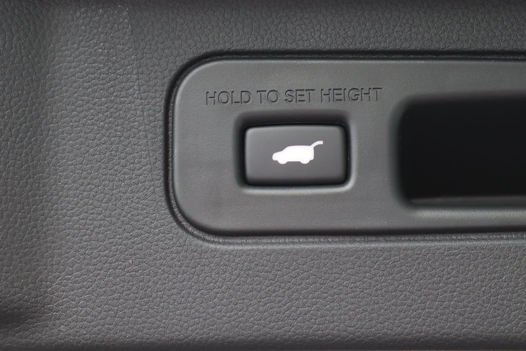 Thumbnail: 2025 Honda Pilot - 16