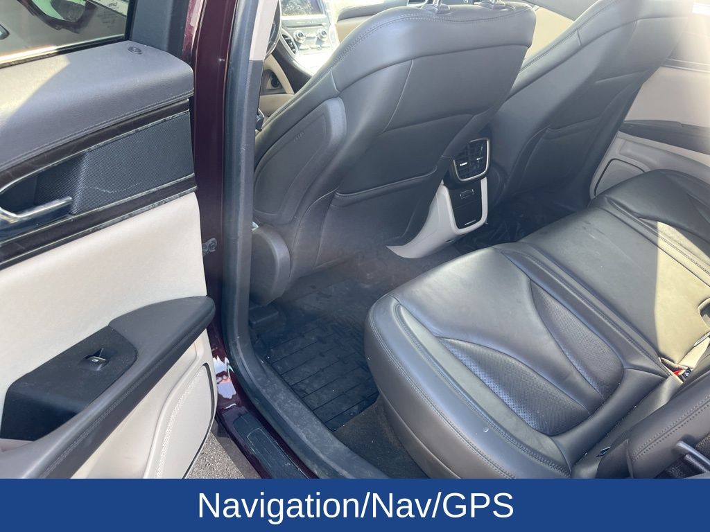 2019 Lincoln Nautilus Select