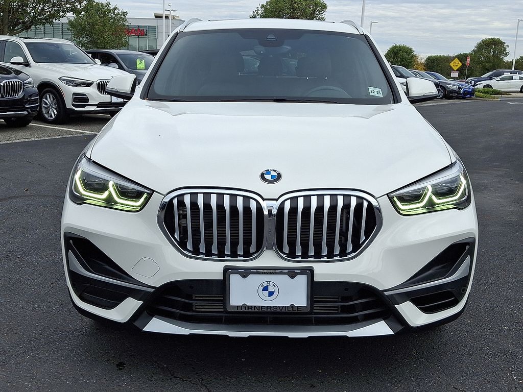 Thumbnail: 2021 BMW X1 - 2