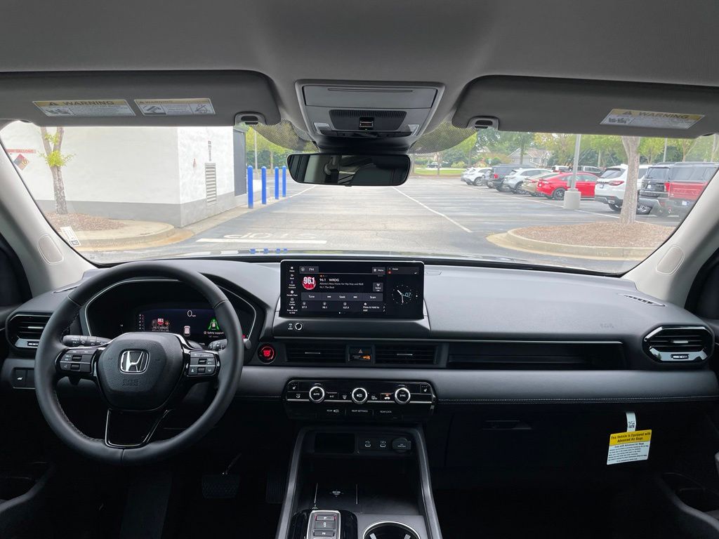 Thumbnail: 2026 Honda Pilot - 10