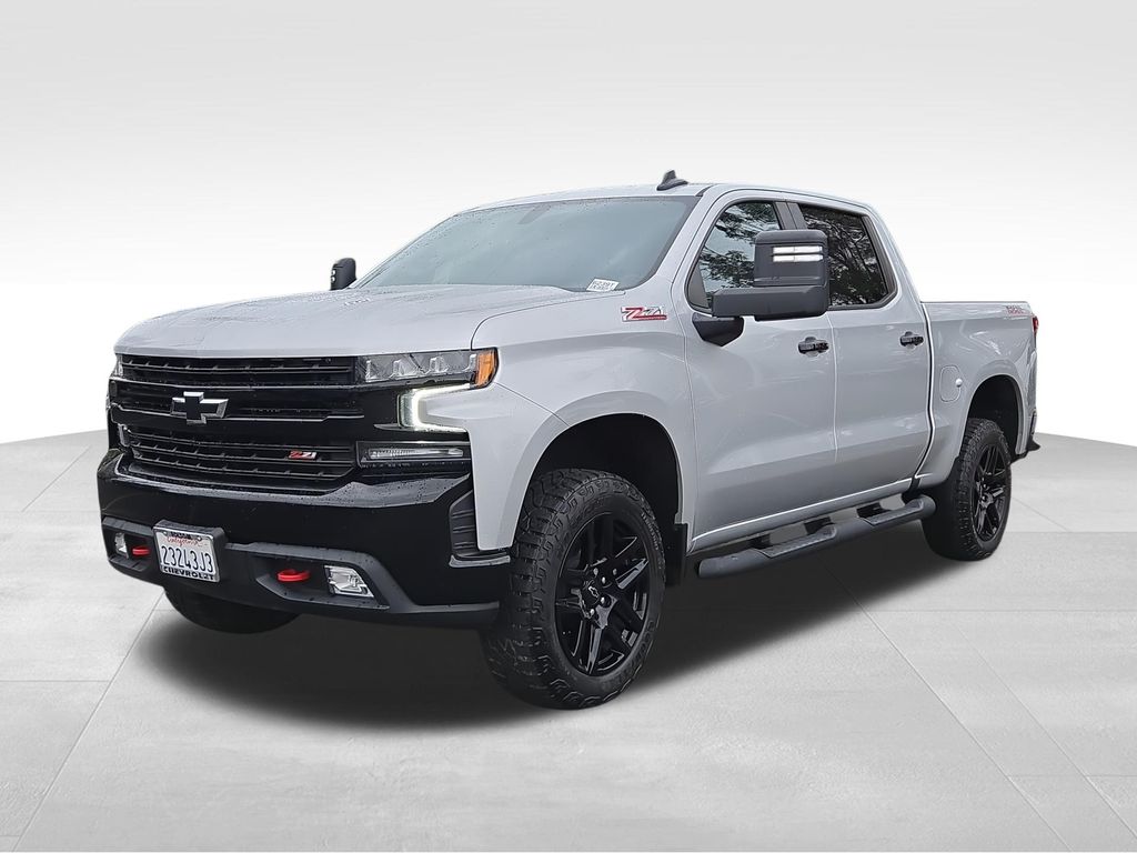 Silver Ice Metallic 2021 Chevrolet Silverado 1500 LT Trail Boss Crew Cab 4WD Pickup Truck Four-Wheel Drive Automatic