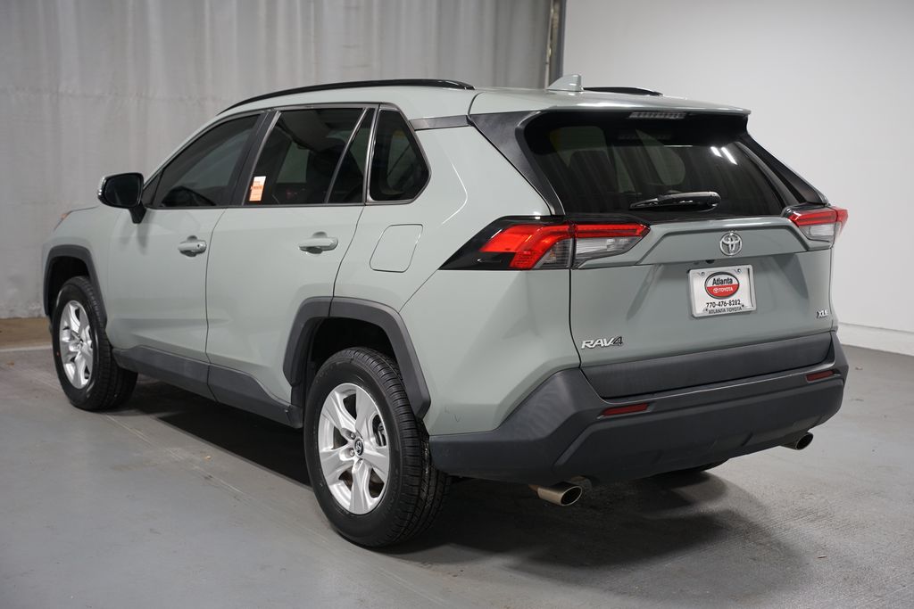 Thumbnail: 2021 Toyota RAV4 - 6