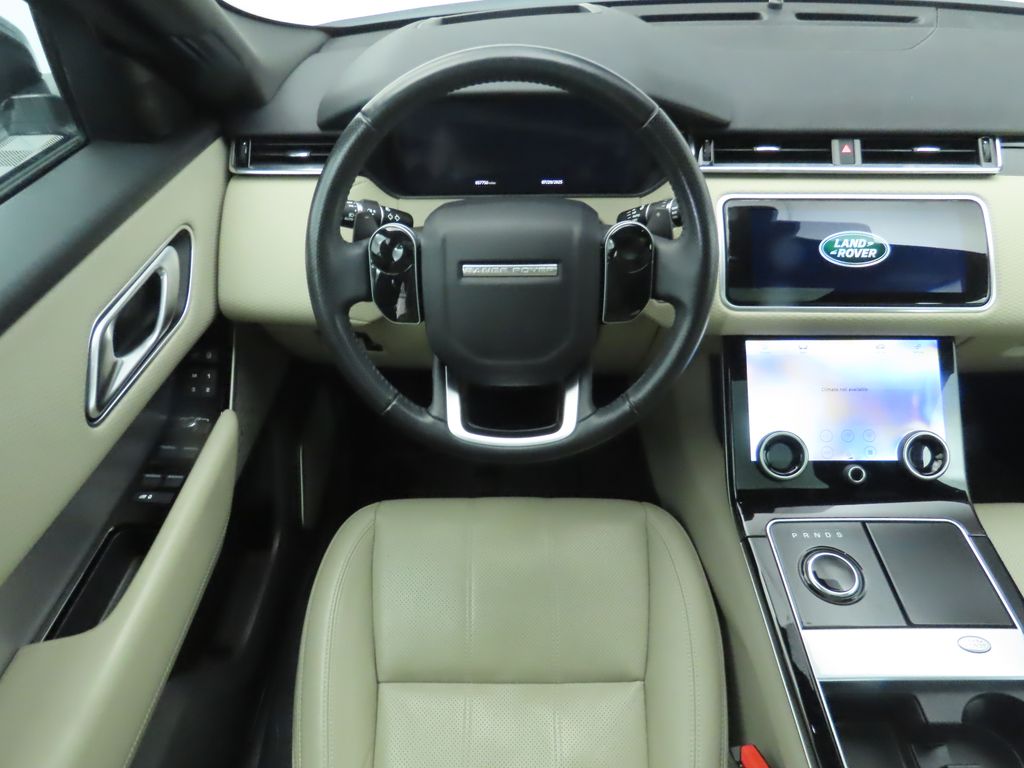Thumbnail: 2020 Land Rover Range Rover Velar - 10