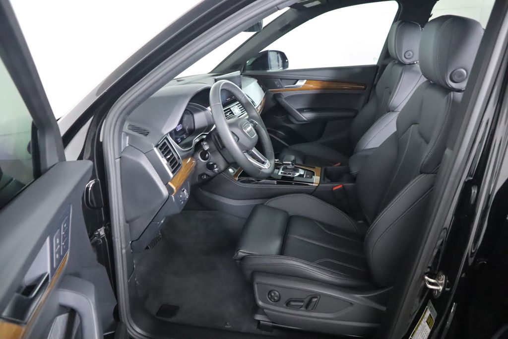 2024 Audi Q5 Premium Plus 20