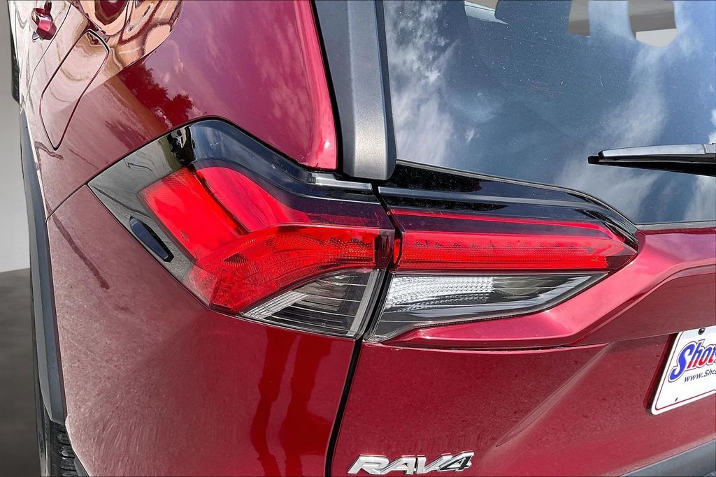 Used 2020 Toyota RAV4 SUV