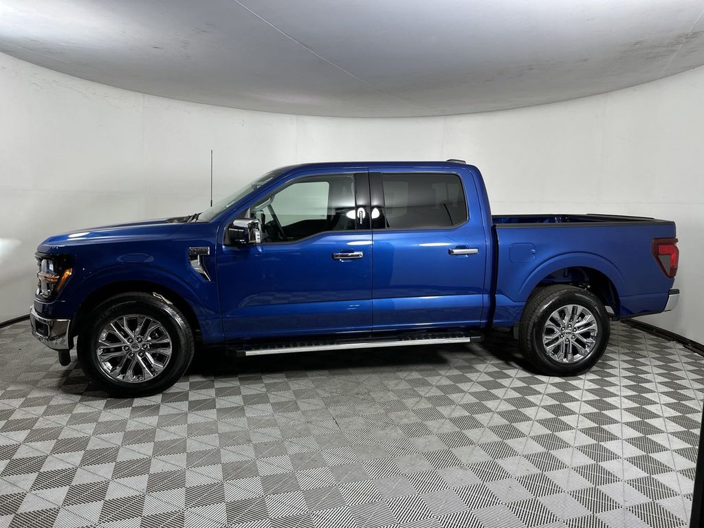 2024 Ford F-150 XLT 4