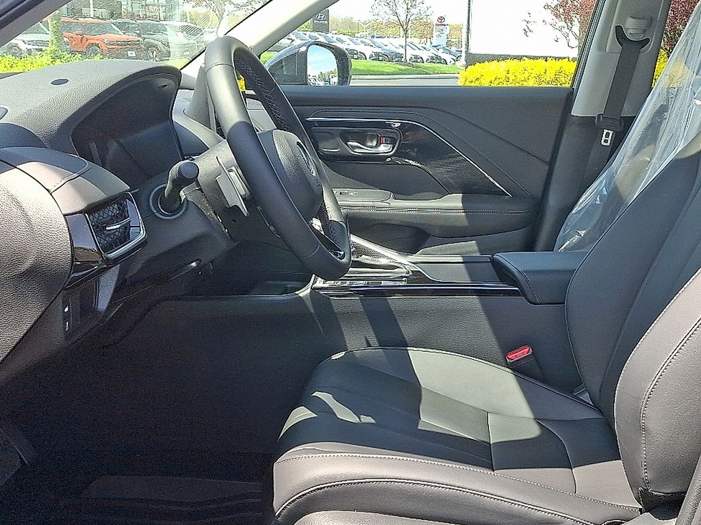 Thumbnail: 2026 Acura ADX - 8