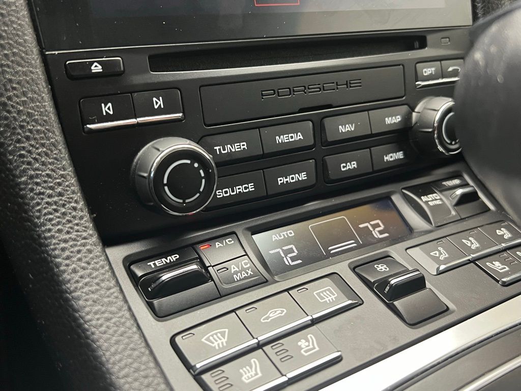 Thumbnail: 2023 Porsche 718 Boxster - 12