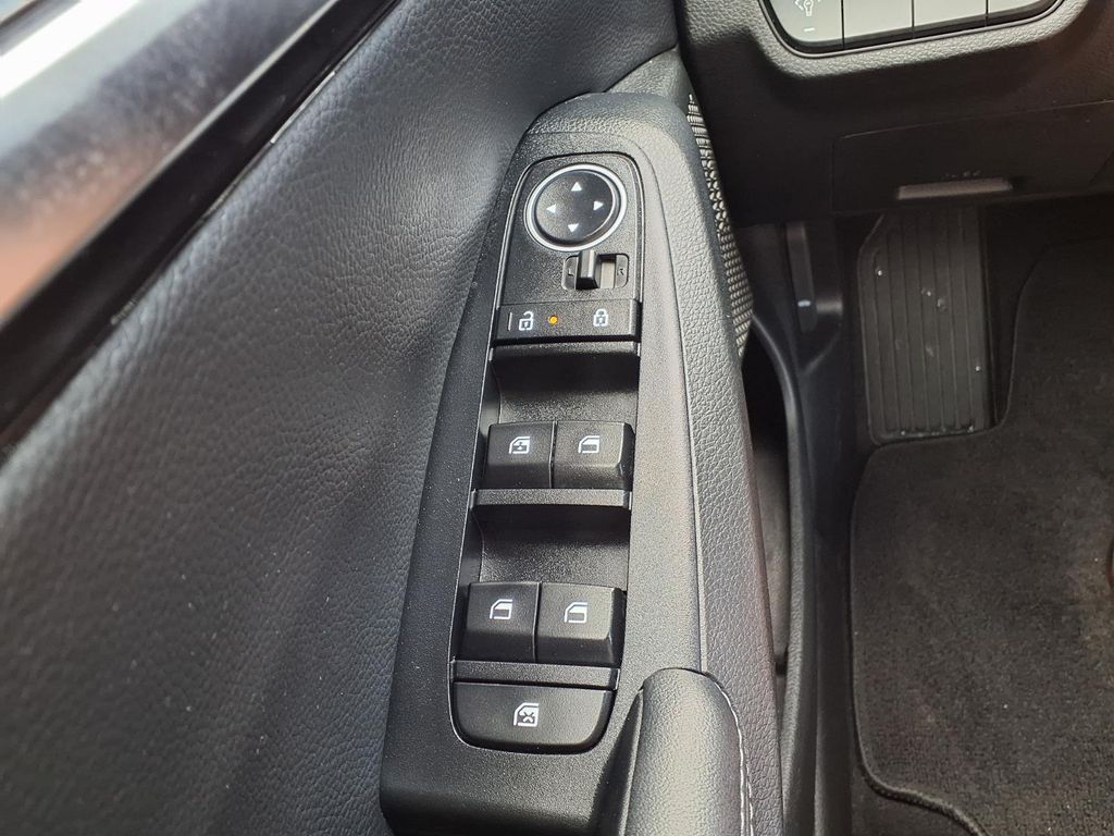 2024 Kia Seltos EX Gray at Shottenkirk Kia Fort Bend