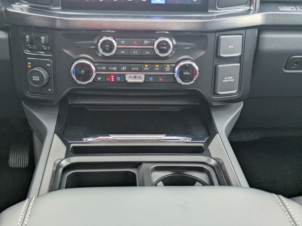 2026 Ford F-350 Super Duty LARIAT