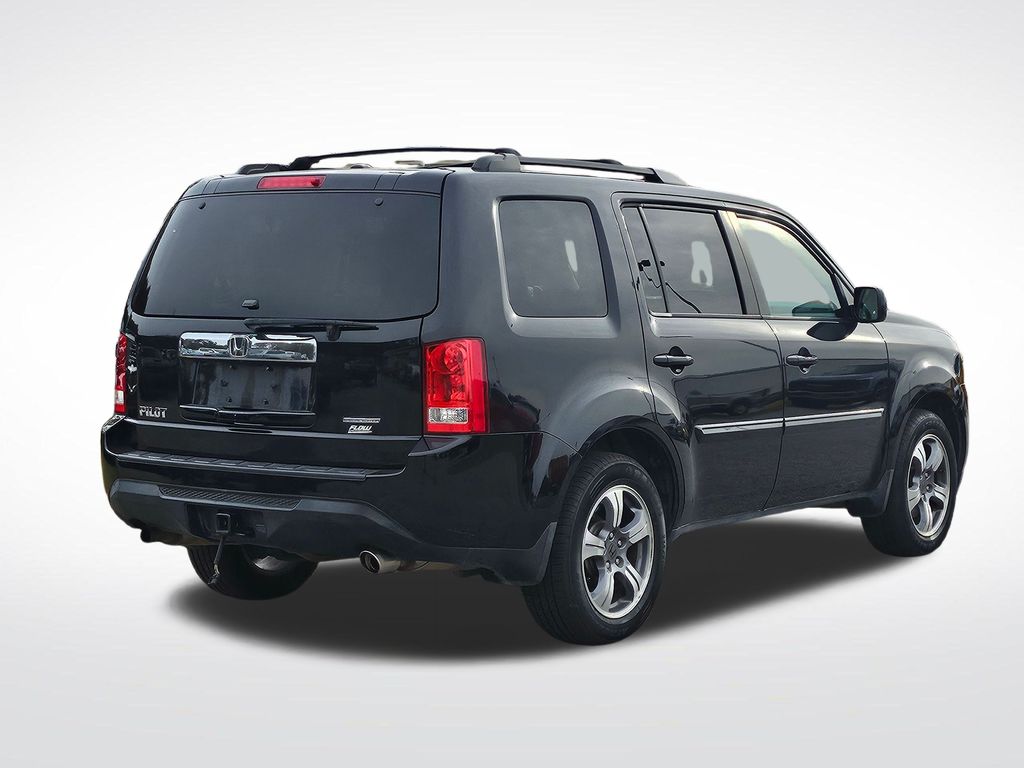 2015 Honda Pilot SE  at Superior Honda