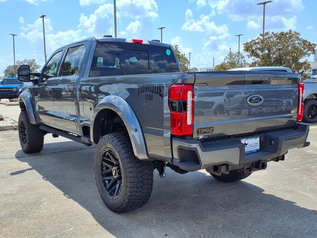 2026 Ford F-250SD Lariat - 2