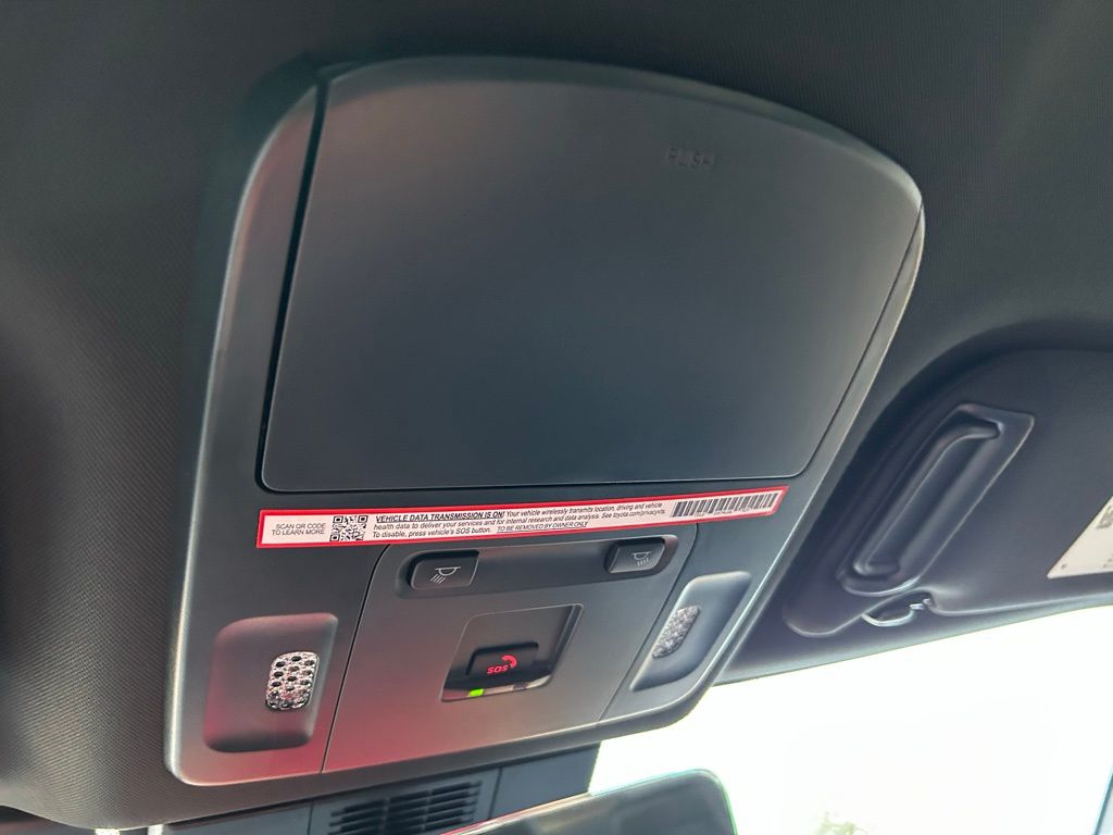 Thumbnail: 2025 Toyota Camry - 30