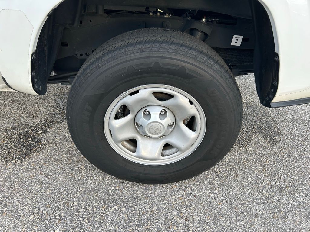 Thumbnail: 2022 Toyota Tacoma - 9