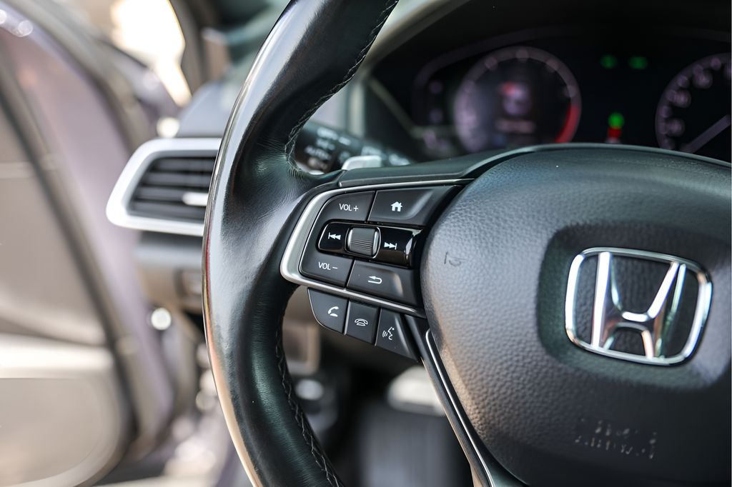 Used Car 2020 Honda Accord  Sport For Sale Under $25,000 In Austin, Texas