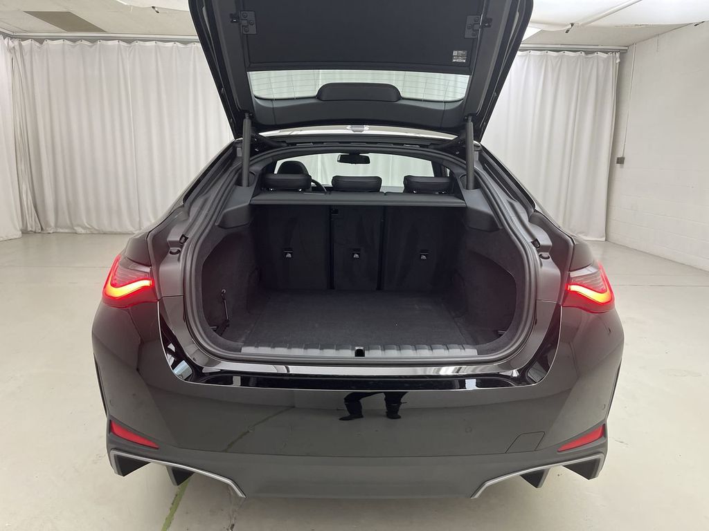 2023 Bmw i4 eDrive35 photo 23
