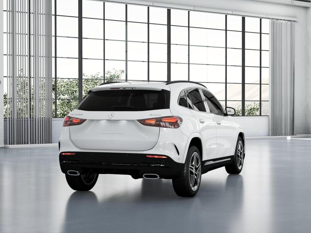 2025 Mercedes-Benz GLA 250 4MATIC 23