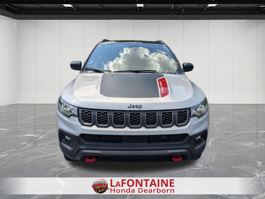 2025 Jeep Compass Trailhawk - Photo 8