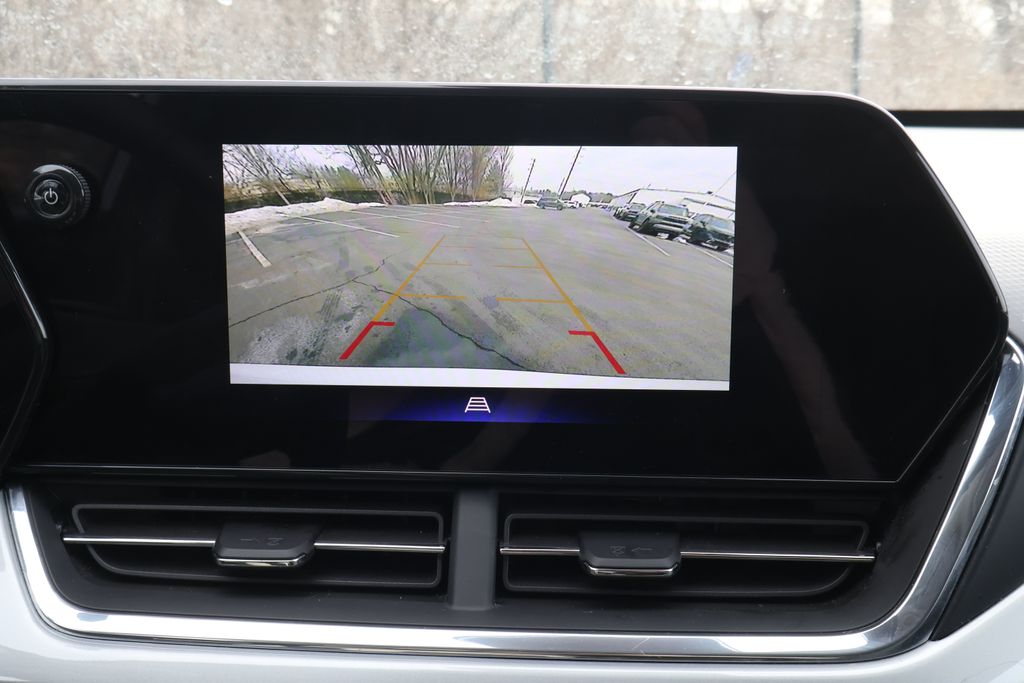 Thumbnail: 2025 Chevrolet Trax - 19