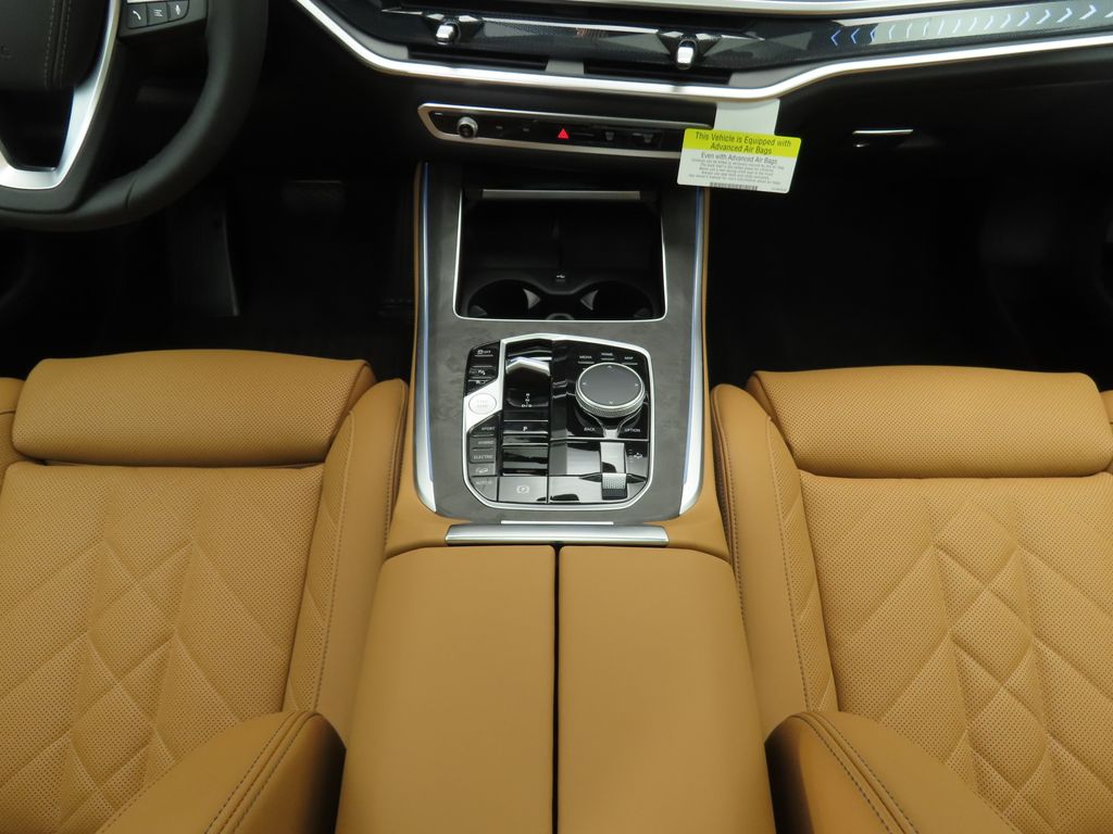 Thumbnail: 2026 BMW X5 - 16