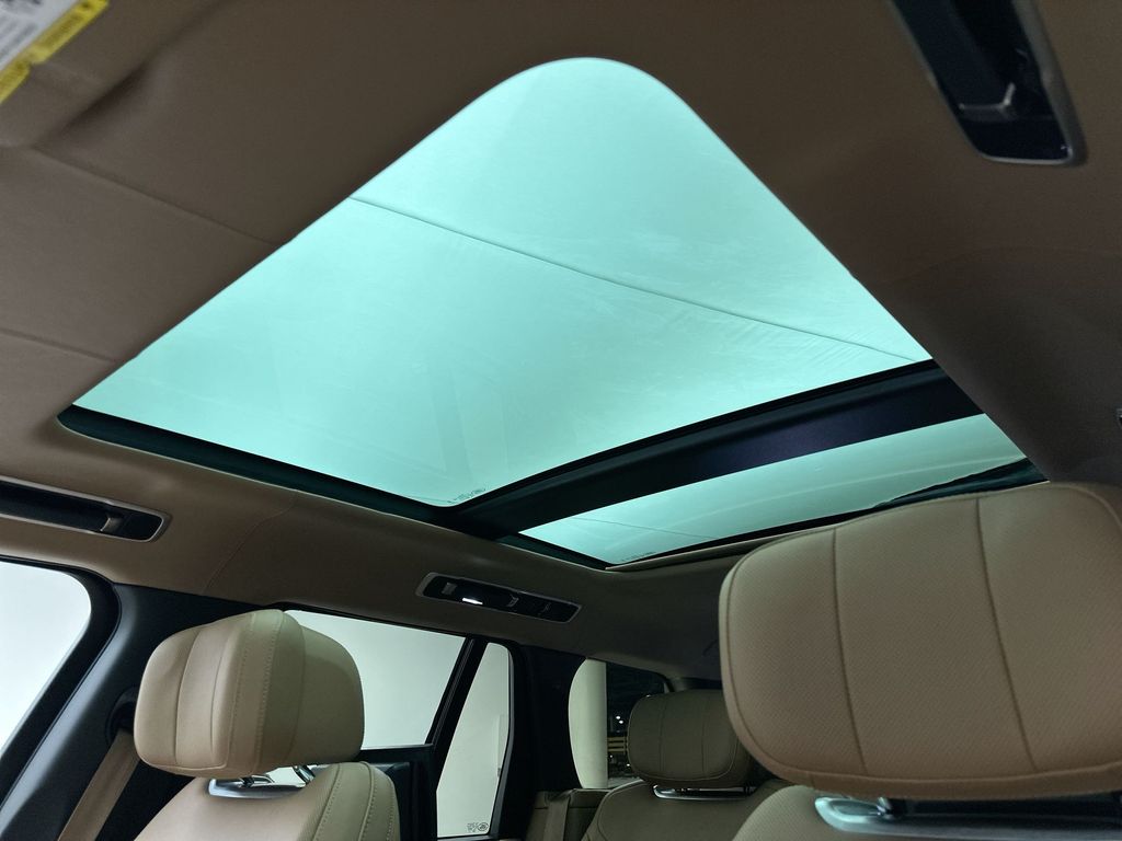 Thumbnail: 2024 Land Rover Range Rover - 24