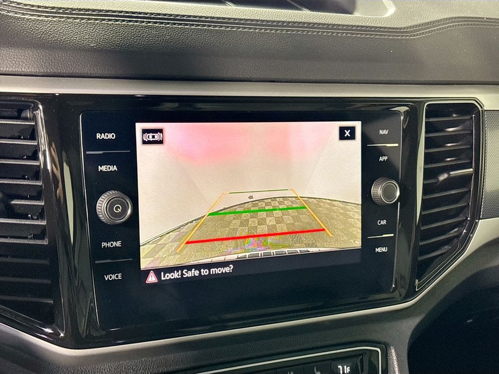 2023 Volkswagen Atlas 3.6L V6 SEL Premium R-Line