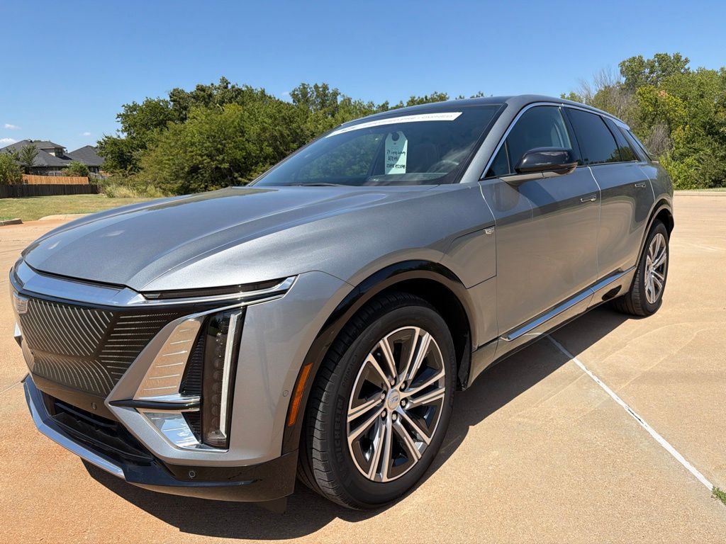  2024 Cadillac LYRIQ Luxury 1 RWD   