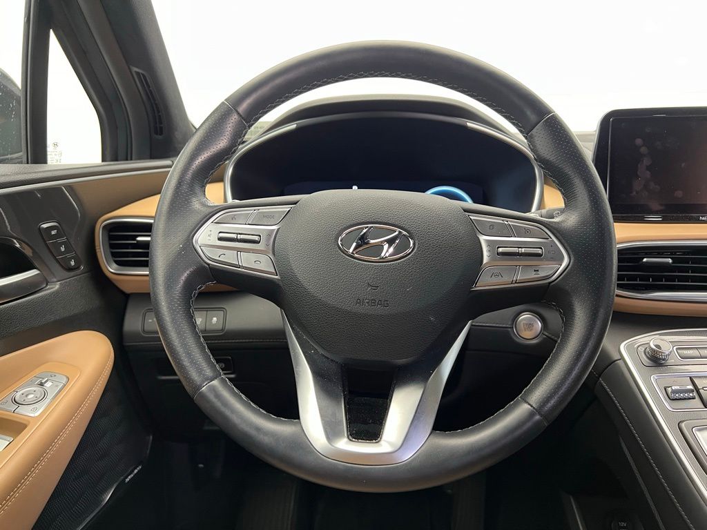 Thumbnail: 2022 Hyundai Santa Fe - 17