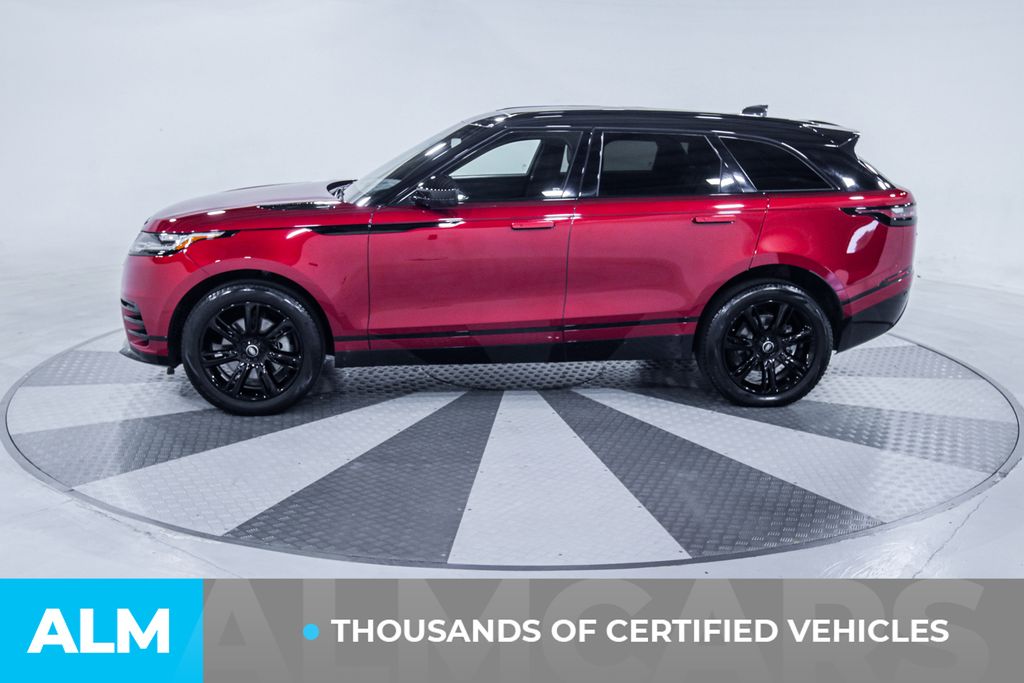 Used 2022 Red Land Rover P250 R-Dynamic S image 4