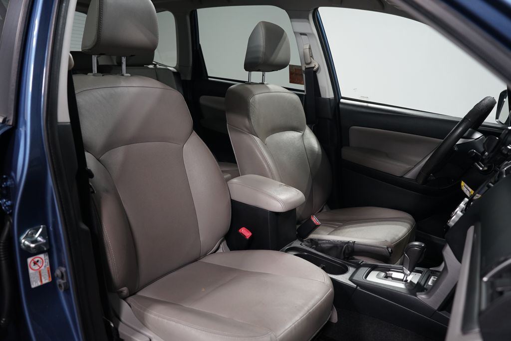 Thumbnail: 2016 Subaru Forester - 25