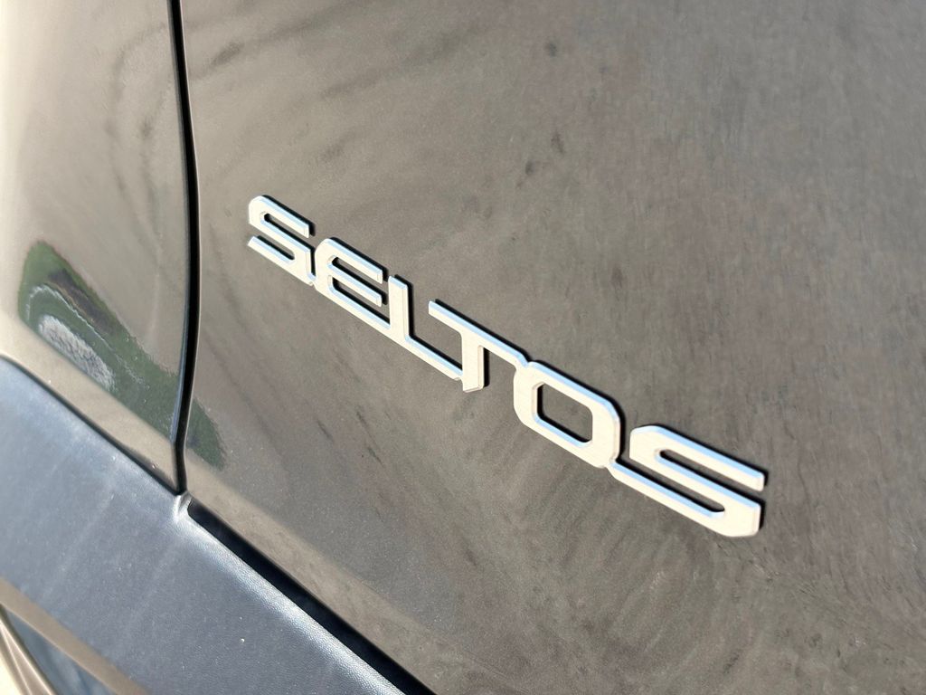 New 2026 Kia Seltos SUV