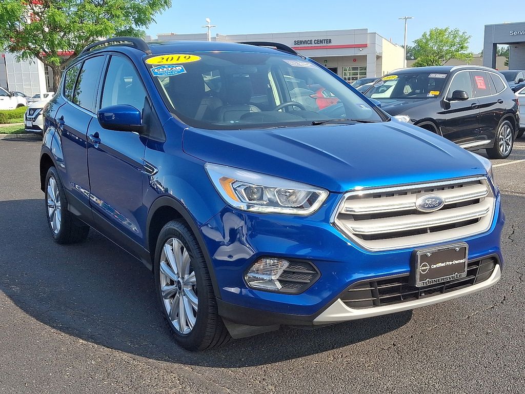 2019 Ford Escape SEL 3