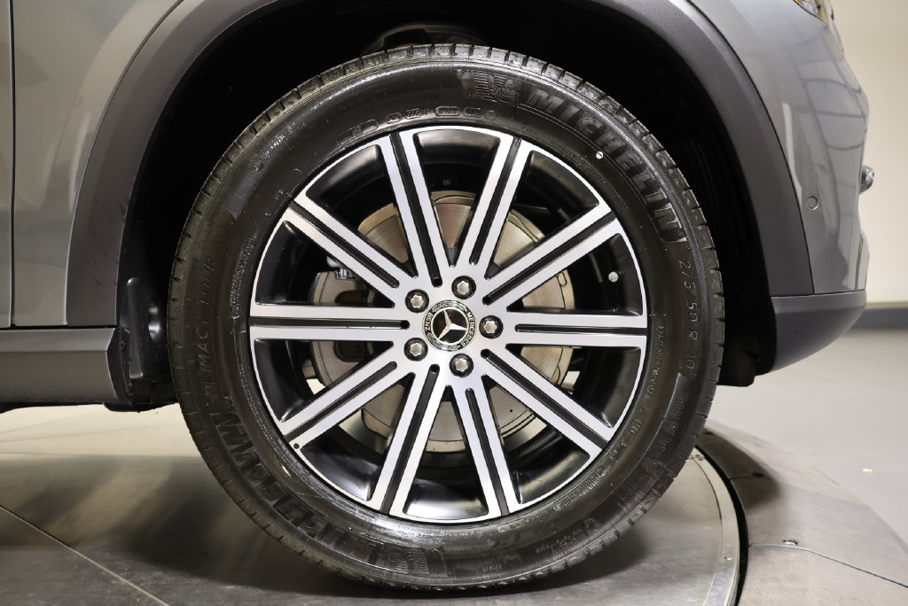 Thumbnail: 2026 Mercedes-Benz GLE - 14