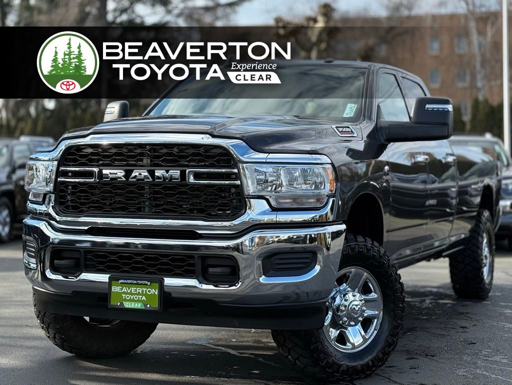 2024 RAM 3500 Tradesman Crew Cab LB 4WD