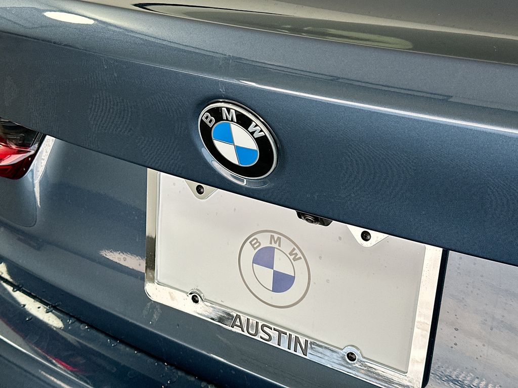 Thumbnail: 2025 BMW 3 Series - 22
