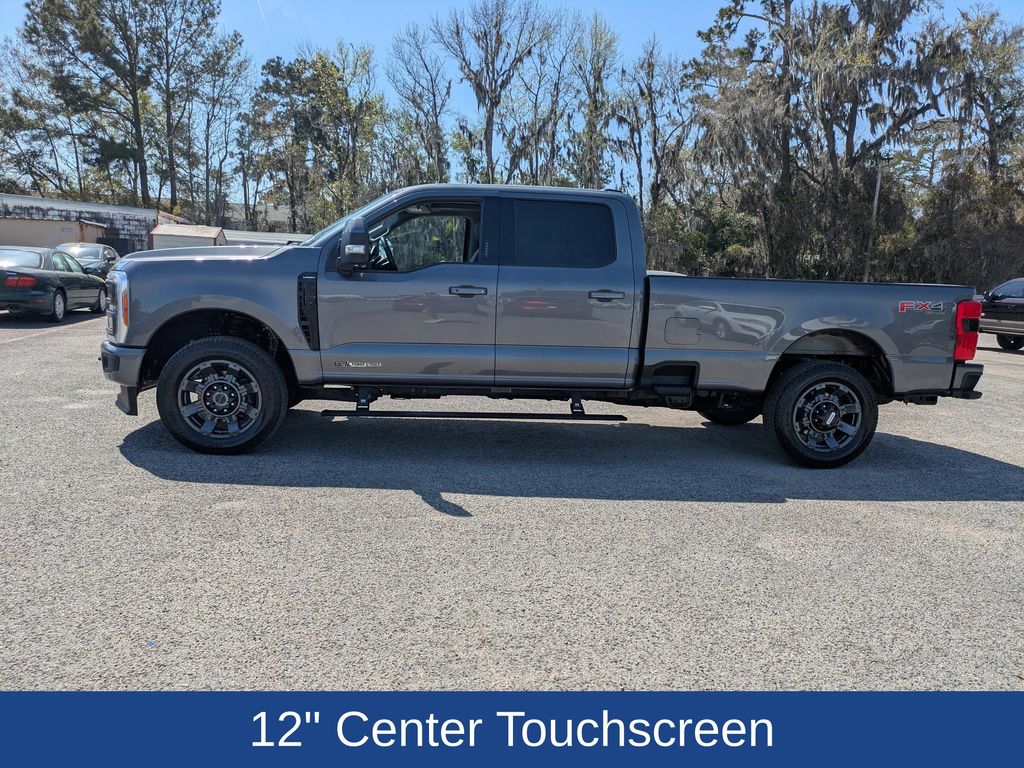 2023 Ford F-350 Super Duty LARIAT