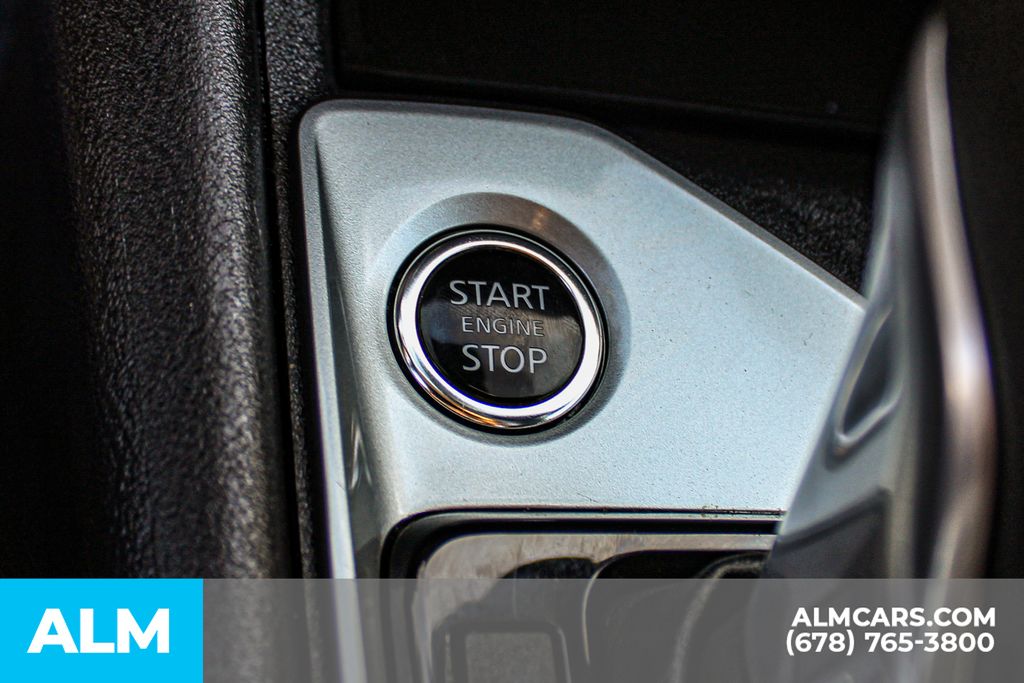 Used 2025 Red Nissan 2.5 SV image 27