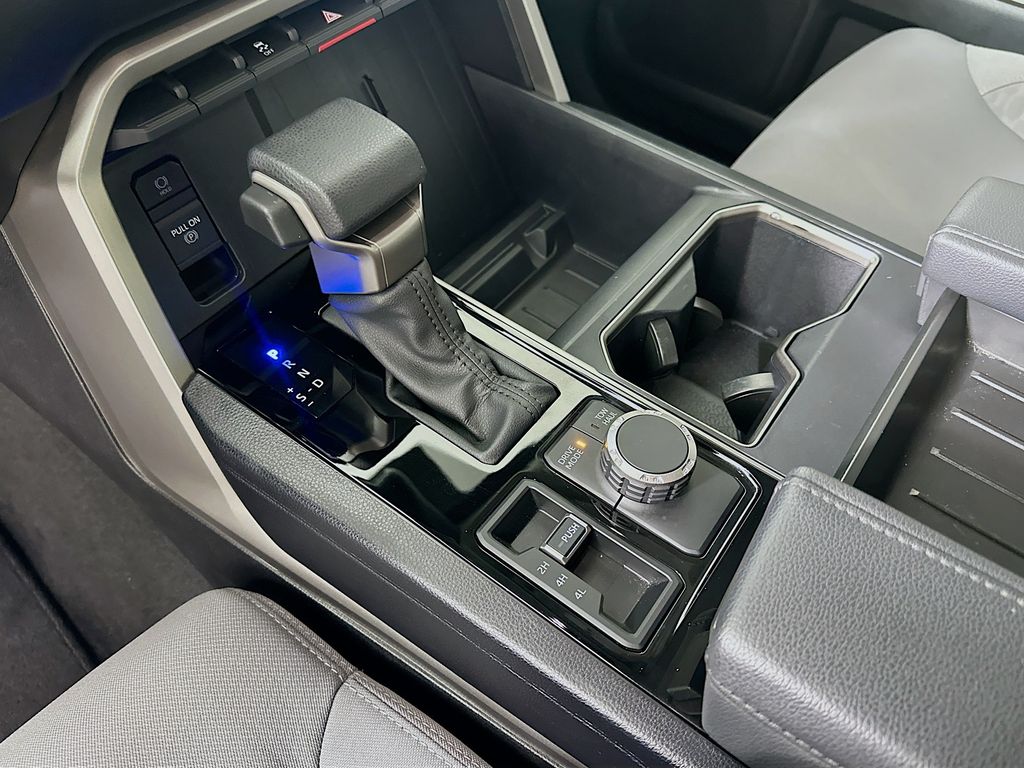 Thumbnail: 2024 Toyota Tundra - 16