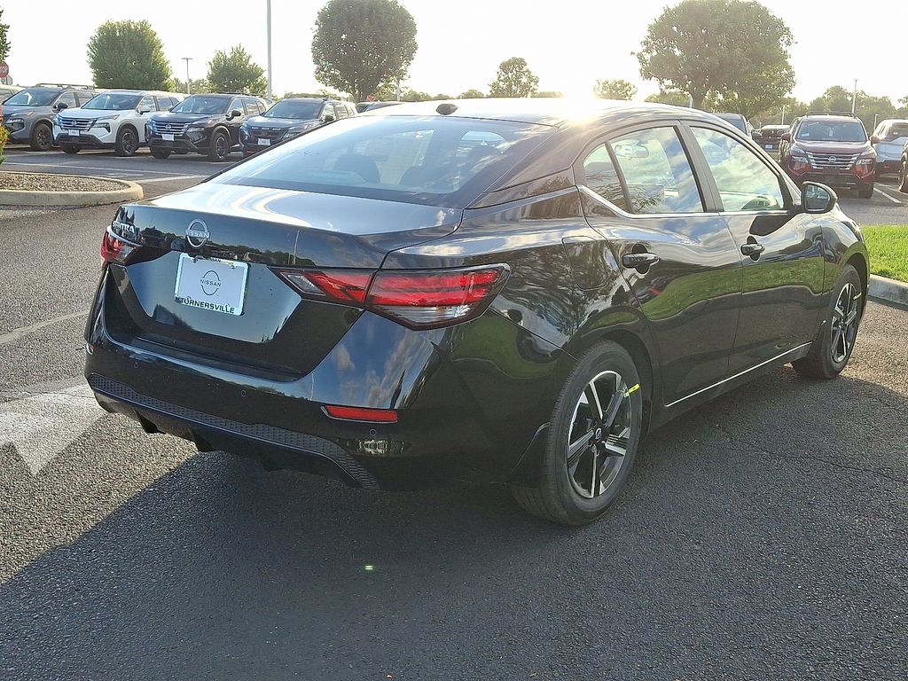 Thumbnail: 2025 Nissan Sentra - 4