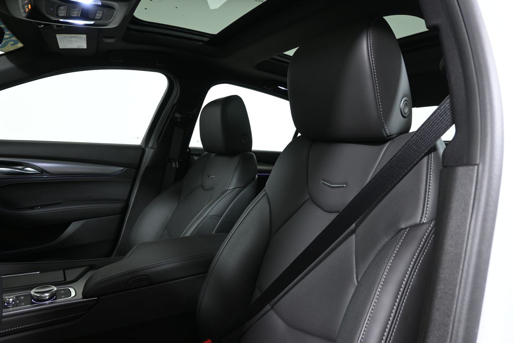 Thumbnail: 2025 Cadillac CT5 - 16