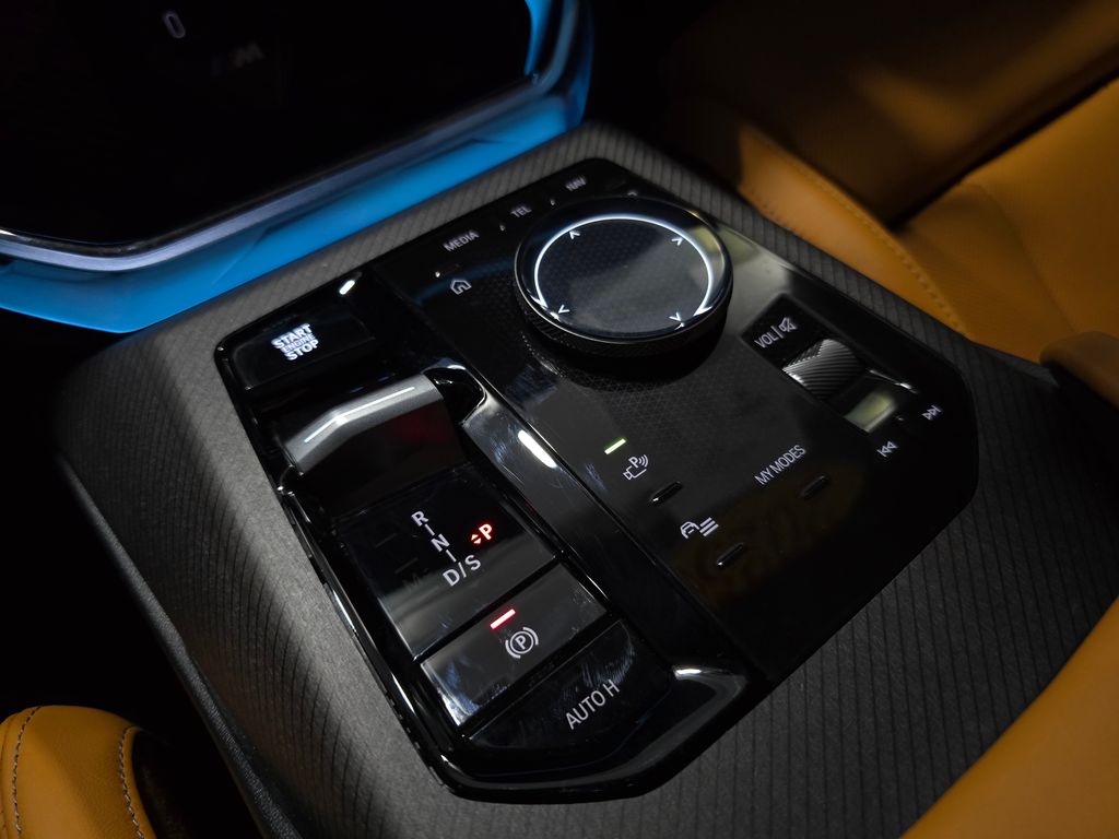 Thumbnail: 2025 BMW X3 - 25