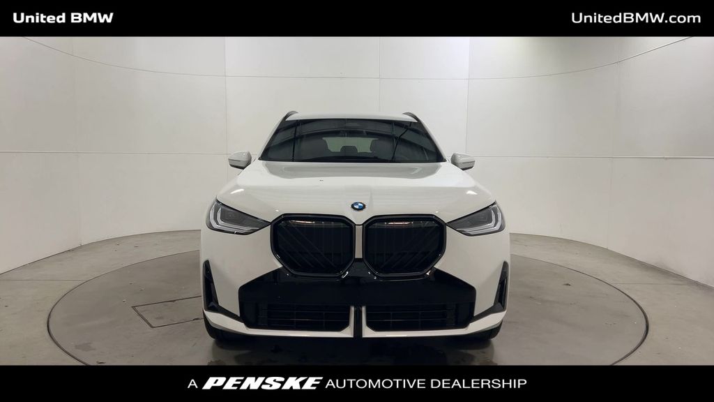 Thumbnail: 2026 BMW X3 - 3