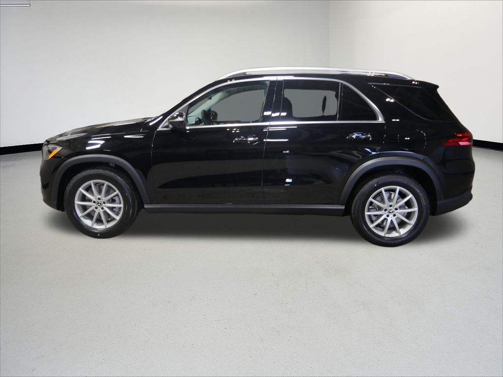 Thumbnail: 2026 Mercedes-Benz GLE - 2