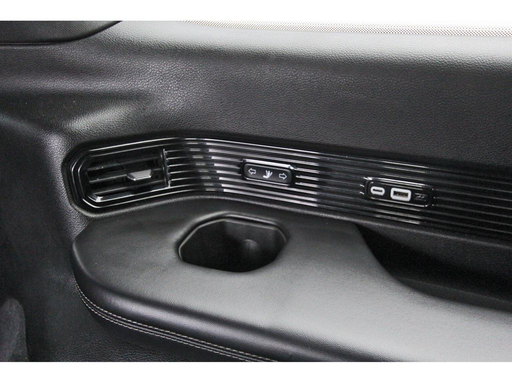2023 Jeep Grand Wagoneer Base White at River Oaks CDJR