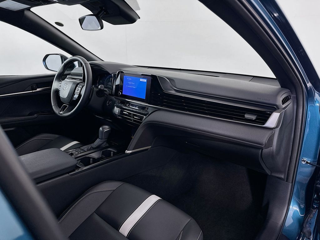 Thumbnail: 2025 Toyota Camry - 28