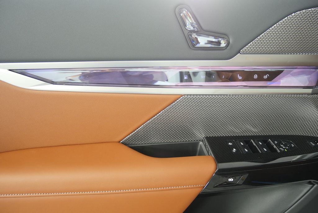 Thumbnail: 2025 BMW 7 Series - 9