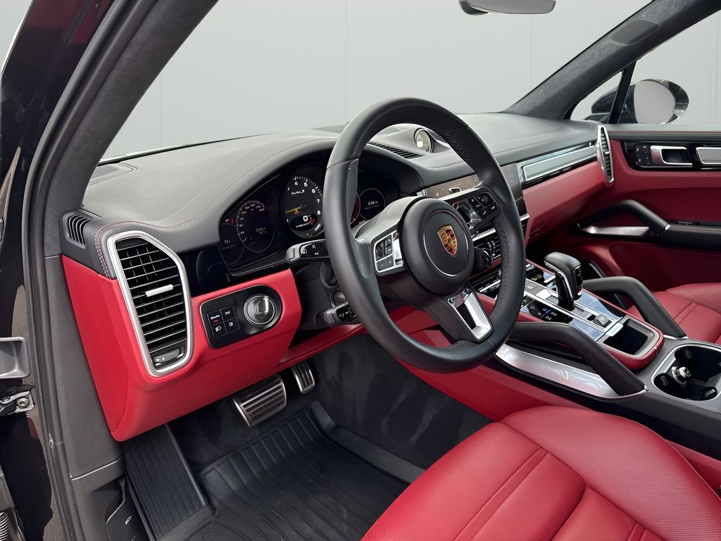 Used Car 2023 Porsche Cayenne E-hybrid  Turbo S For Sale In Austin, Texas